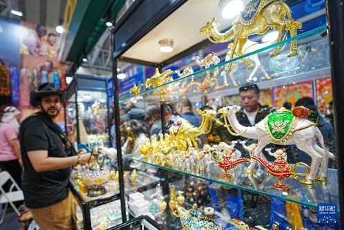 多国工艺品扮靓中俄博览会，工艺美术品竞相争艳